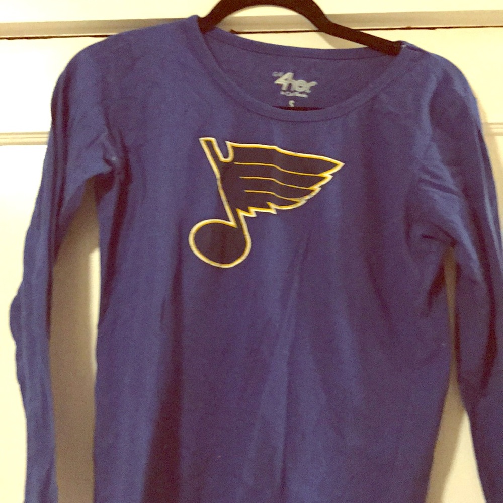 St. Louis blues T